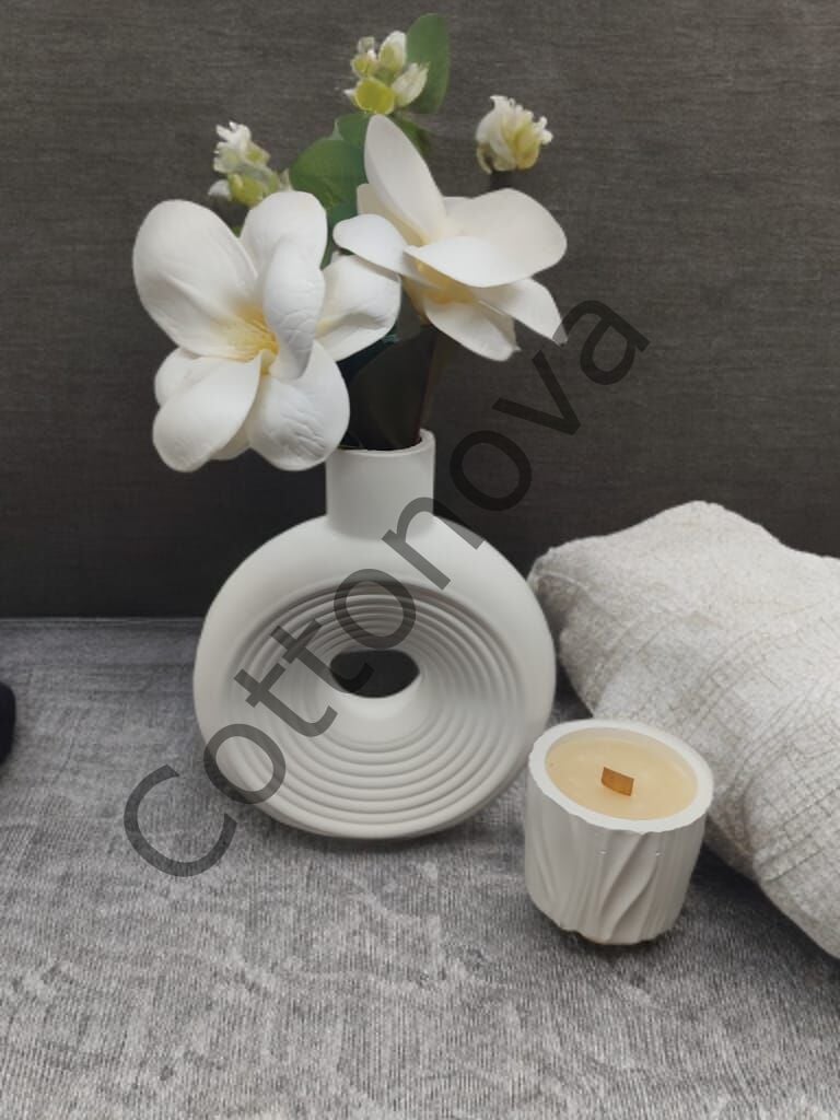 Cottonova C16 Dekoratif Delikli Vazo ve Mumluk