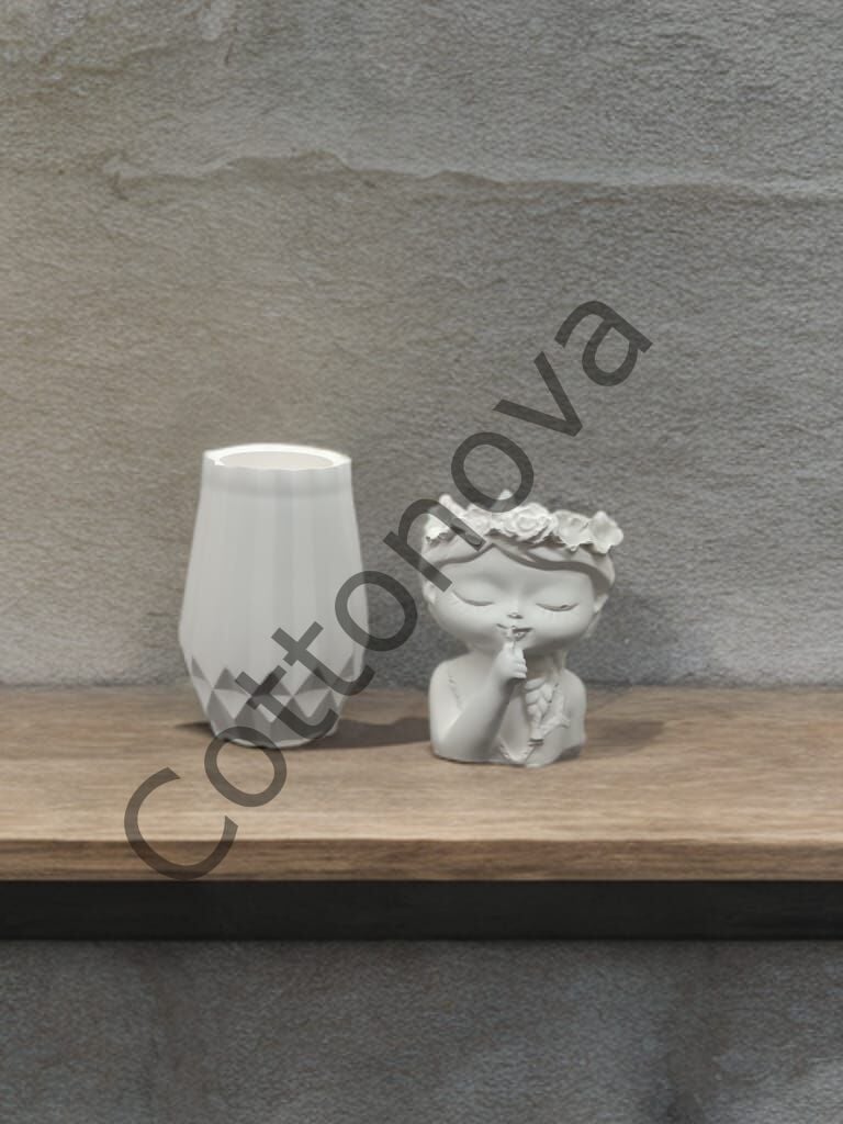 Cottonova C30 Dekoratif Vazo ve Kız Figür