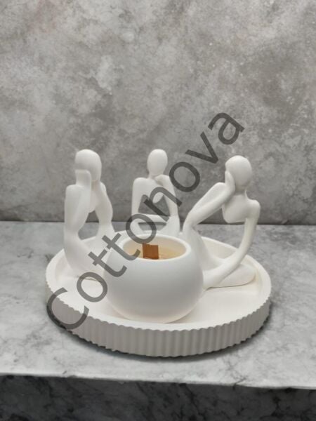 Cottonova C64 Dekoratif Mumluk ve 3lü İnsan Figürü